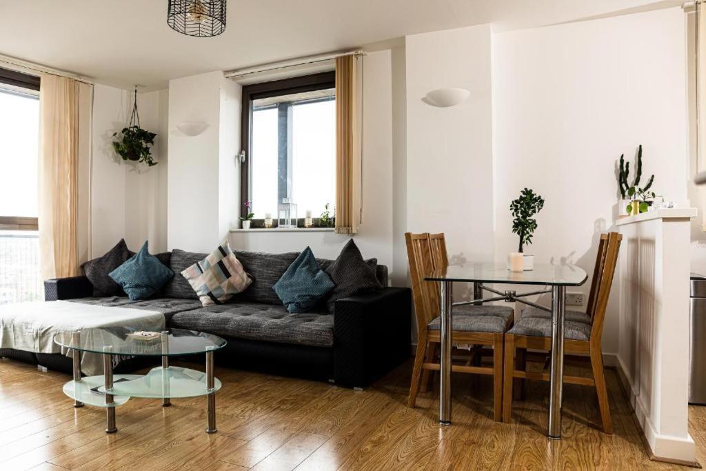 Appartement Modern 2 Bedroom Near Tower Bridge Free Parking Londen